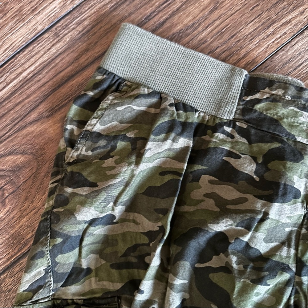Motherhood camouflage cargo pants - Picture 6 of 8